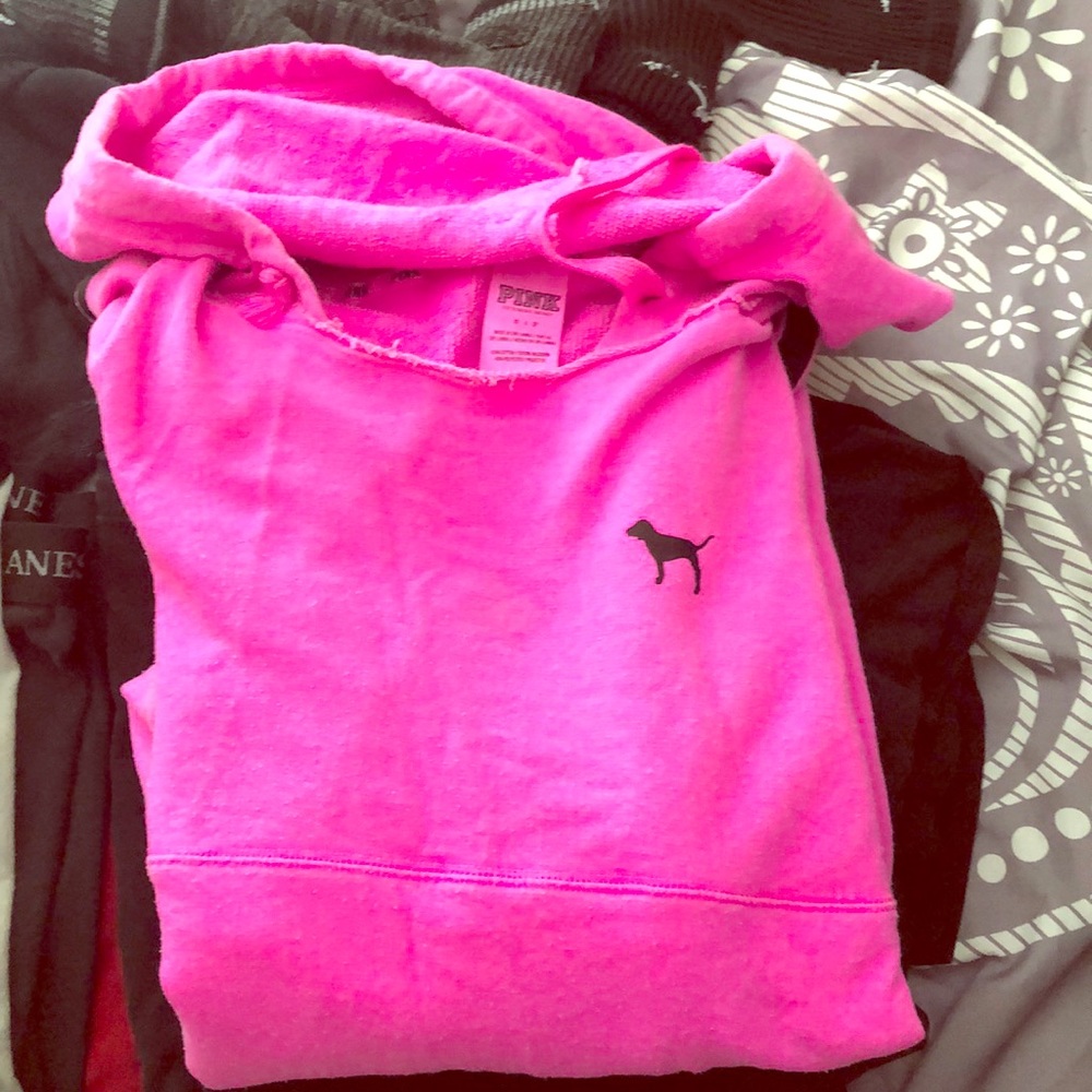 Hooded sweater